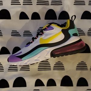 Nike Air Max 270 React